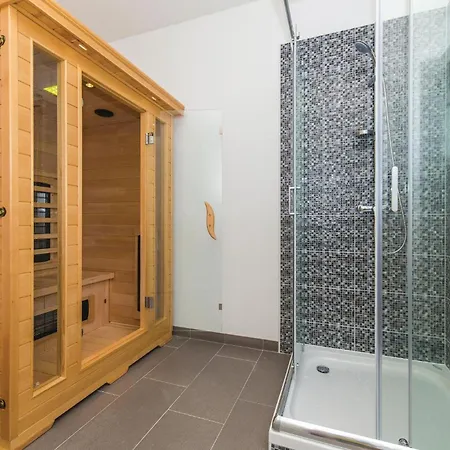 Gorgeous In With Sauna Nyaraló Trogir