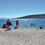 Vikendica Cozy In With Wifi Trogir