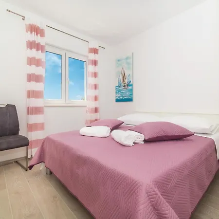Gorgeous In With Sauna Tatil Evi Trogir
