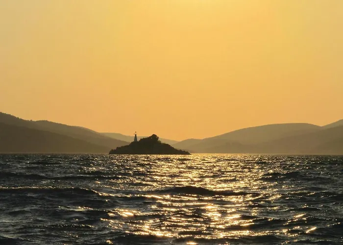 Cozy In With Wifi * Trogir